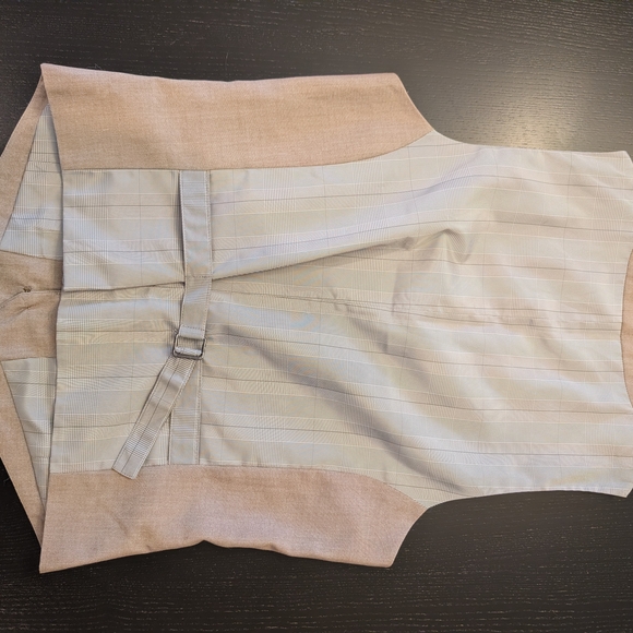 jf j.ferrar Light Tan Vest - Picture 6 of 10